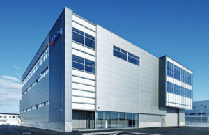 竣工した新社屋